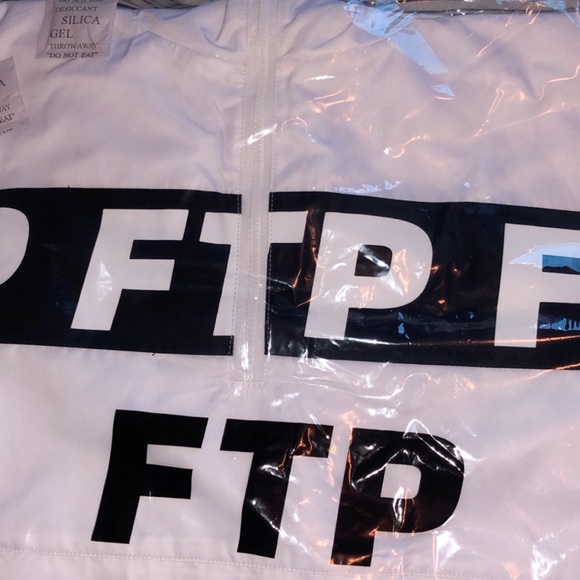 FTP Repeat Anorak - Picture 1 of 3